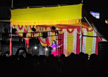 गोलबजारमा प्रहरी प्रशासनको आडमा खुल्लेआम आर्केस्टरा